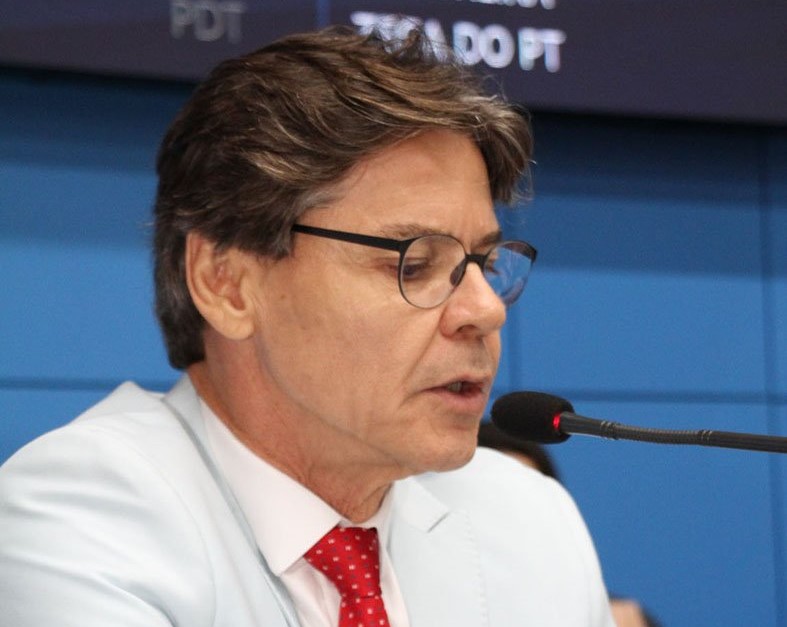 Ligações repetitivas telefonia