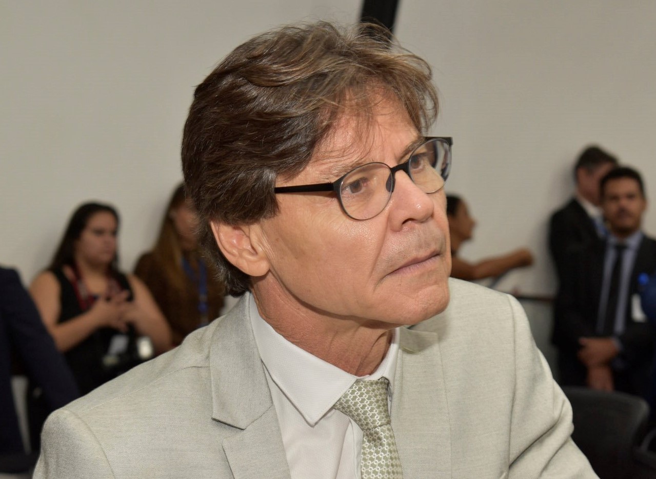 Projeto de Lei informar com antecedência interrupção nos serviços